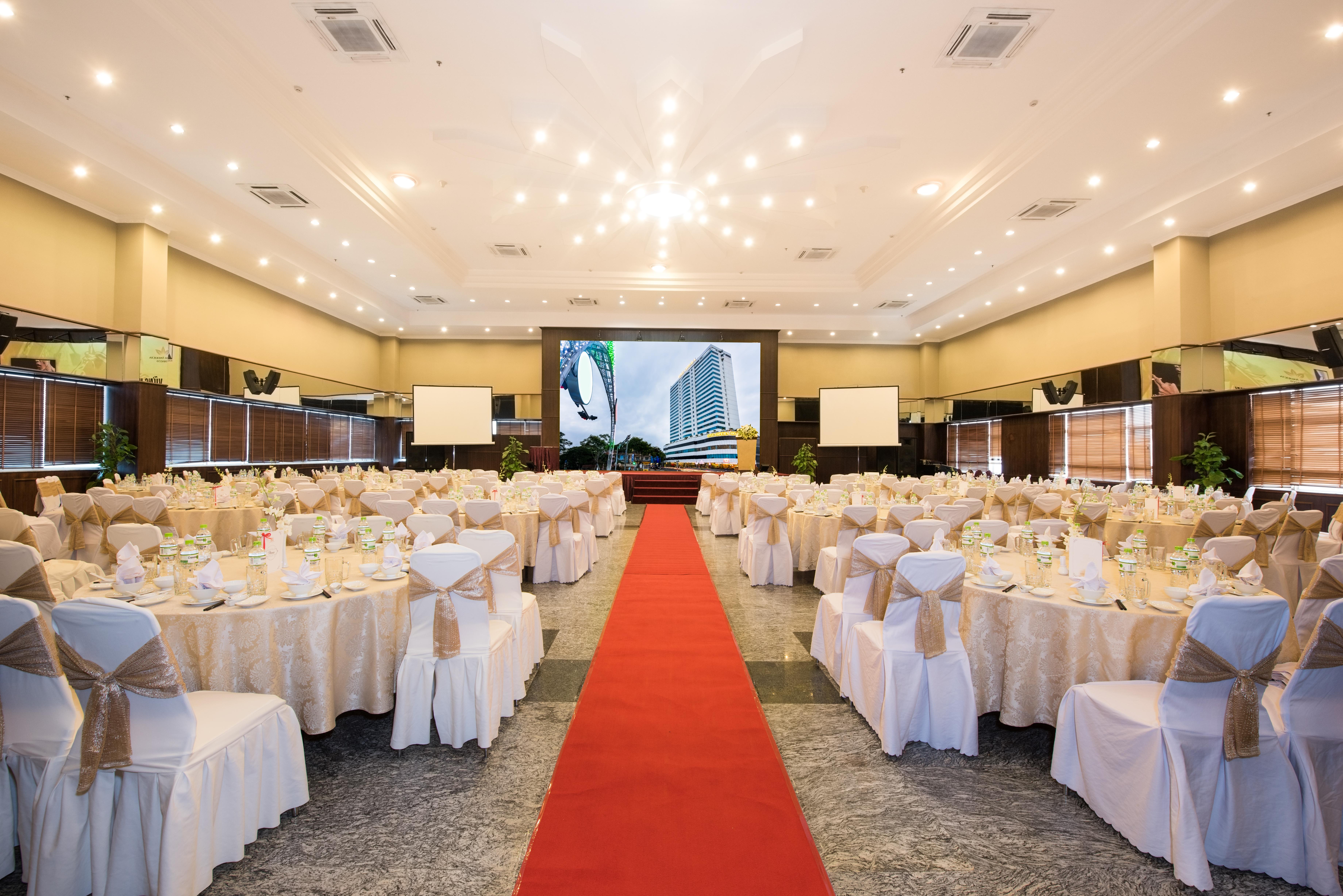 Muong Thanh Luxury Song Han Hotel Da Nang Exterior foto